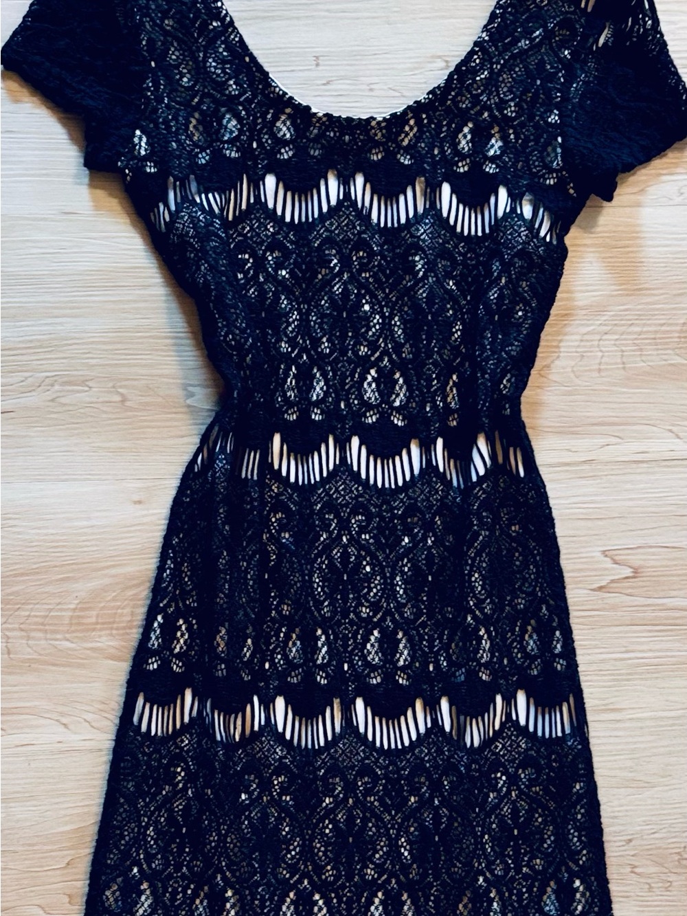 Lela Rose Black Lace Mini Dress